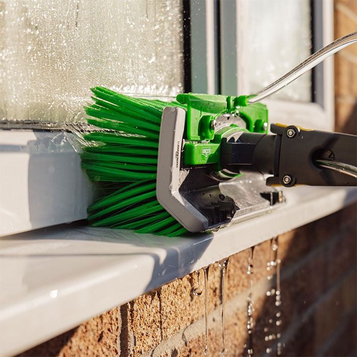 UNGER nLite Winkelbürste, gesplissen