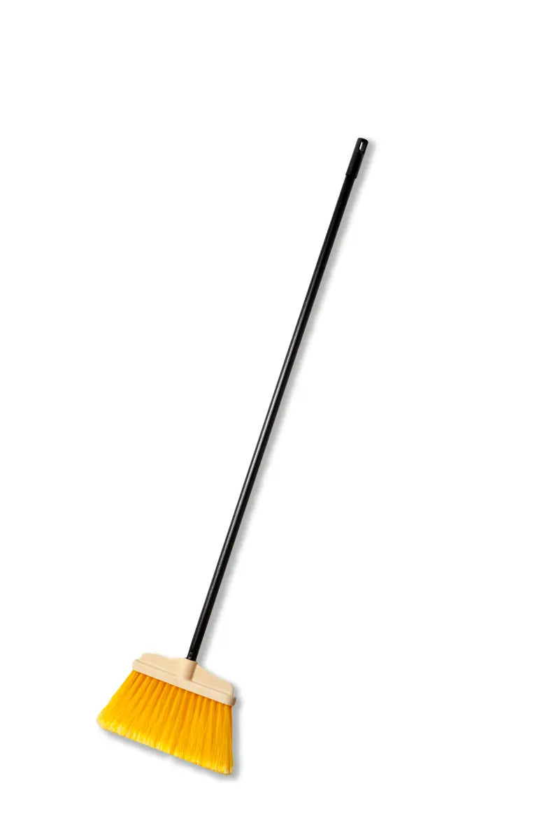 Gartenbesen mit Stiel